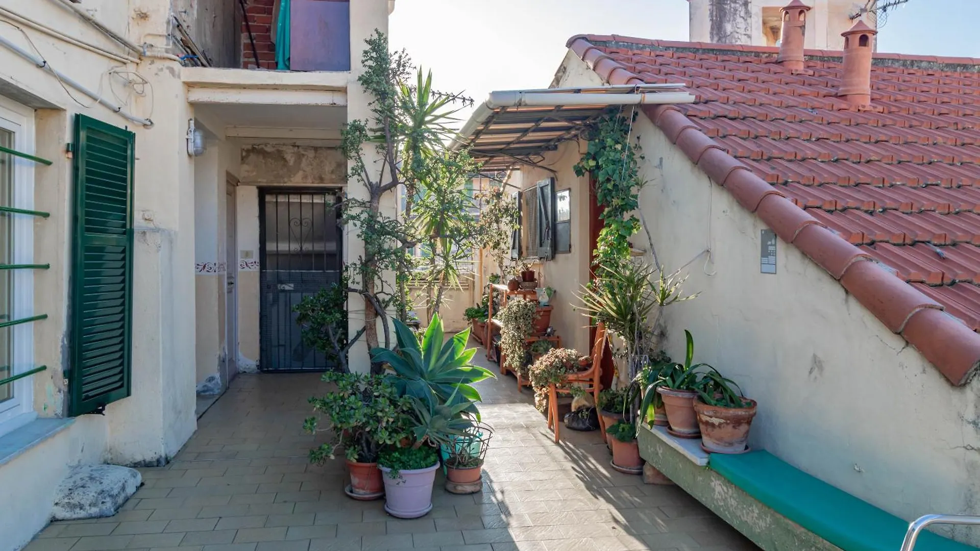 H11 Nido Del Gabbiano Centro - Sanremo Apartment