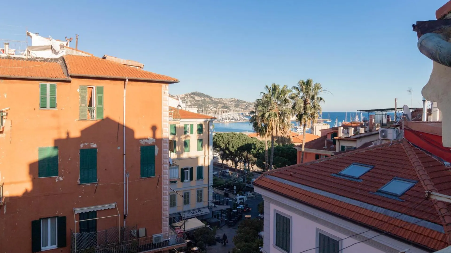 H11 Nido Del Gabbiano Centro - Sanremo Apartment